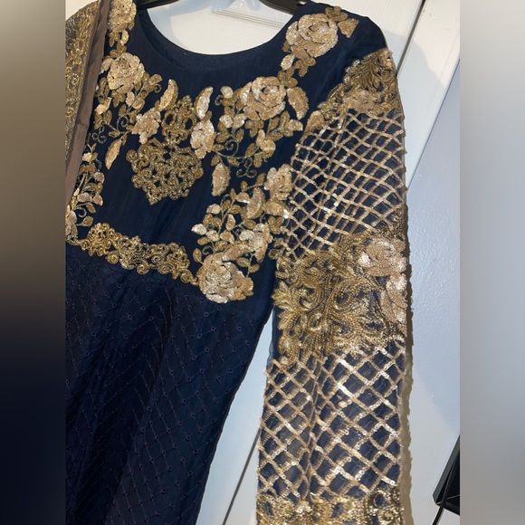 Pakistani/indian Maxi dress - Picture 2 of 4